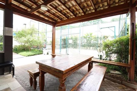 Apartamento para alugar com 32m², 1 quarto e sem vagaÁrea comum - Churrasqueira