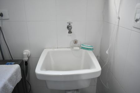 Apartamento à venda com 65m², 2 quartos e 1 vagaÁrea de Serviço