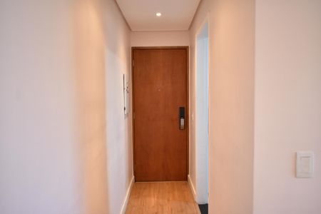Apartamento à venda com 65m², 2 quartos e 1 vagaCorredor (entrada)