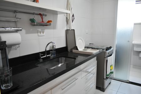 Apartamento à venda com 65m², 2 quartos e 1 vagaCozinha