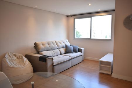 Apartamento à venda com 65m², 2 quartos e 1 vagaSala