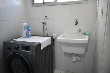 Apartamento à venda com 65m², 2 quartos e 1 vagaÁrea de Serviço