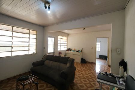Sala de casa à venda com 3 quartos, 264m² em Vila Elze, São Paulo
