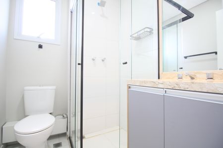 Apartamento para alugar com 69m², 2 quartos e 2 vagasBanheiro 1