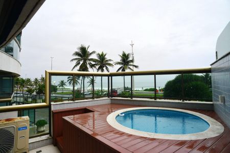 Apartamento para alugar com 80m², 2 quartos e 2 vagasVaranda/Piscina