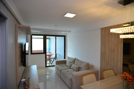 Apartamento para alugar com 80m², 2 quartos e 2 vagasSala