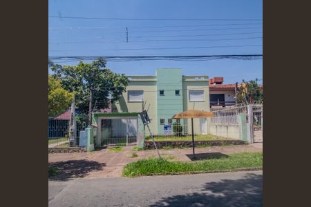 Casa à venda com 199m², 3 quartos e 4 vagas Casa à venda com 199m², 3 quartos e 4 vagasFachada/Placa