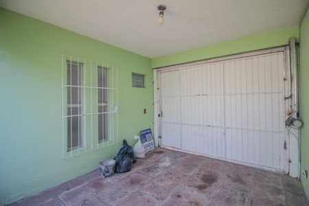 Casa à venda com 199m², 3 quartos e 4 vagas Casa à venda com 199m², 3 quartos e 4 vagasGaragem