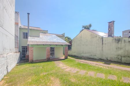 Casa à venda com 199m², 3 quartos e 4 vagas Casa à venda com 199m², 3 quartos e 4 vagasQuintal/Churrasqueira