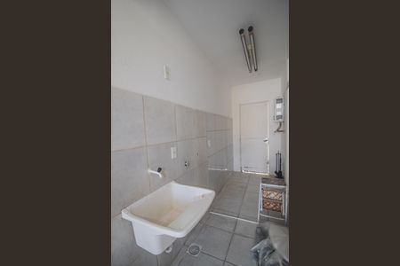 Casa à venda com 199m², 3 quartos e 4 vagas Casa à venda com 199m², 3 quartos e 4 vagasÁrea de Serviço