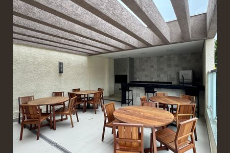 Apartamento à venda com 45m², 2 quartos e 1 vagaÁrea comum - Churrasqueira