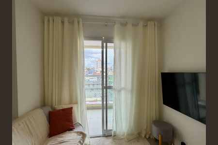 Sala de apartamento para alugar com 2 quartos, 45m² em Vila Galvão, Guarulhos