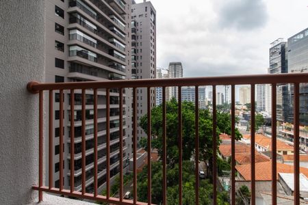 Varanda de kitnet/studio à venda com 1 quarto, 28m² em Jardim das Acacias, São Paulo