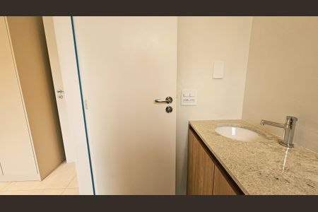 Apartamento para alugar com 83m², 3 quartos e 2 vagasBanheiro da Suíte