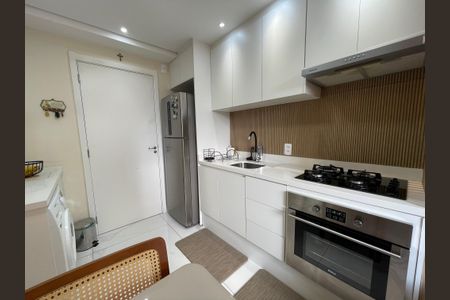 Apartamento à venda com 35m², 2 quartos e sem vagaCozinha e Área de Serviço