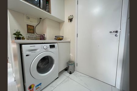 Apartamento à venda com 35m², 2 quartos e sem vagaCozinha e Área de Serviço