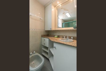 Apartamento para alugar com 120m², 3 quartos e 1 vagaBanheiro SuíteBanheiro Suíte