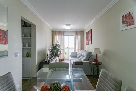 Sala de apartamento à venda com 3 quartos, 67m² em Vila Gumercindo, São Paulo