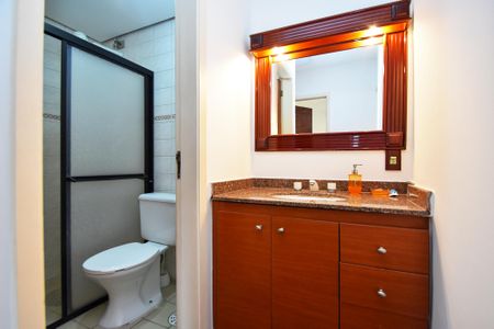 Apartamento para alugar com 89m², 3 quartos e 2 vagas Apartamento para alugar com 89m², 3 quartos e 2 vagasbanheiro