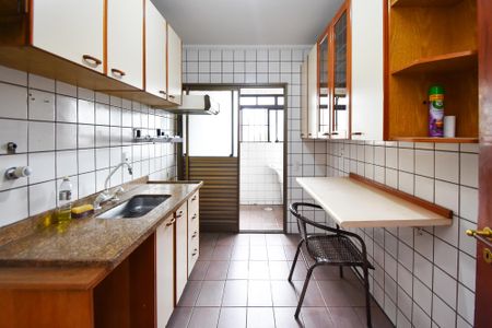 Apartamento para alugar com 89m², 3 quartos e 2 vagas Apartamento para alugar com 89m², 3 quartos e 2 vagascozinha