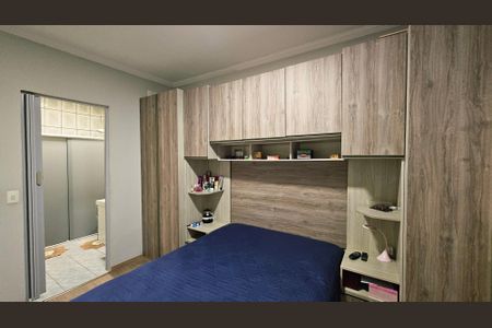 Casa à venda com 120m², 3 quartos e 2 vagas