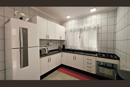 Casa à venda com 120m², 3 quartos e 2 vagas