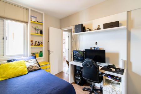 Apartamento à venda com 150m², 3 quartos e 3 vagas Apartamento à venda com 150m², 3 quartos e 3 vagasSuíte 2