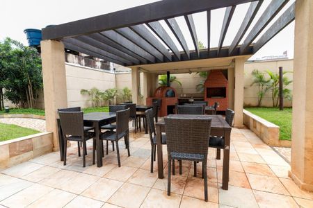 Apartamento à venda com 150m², 3 quartos e 3 vagas Apartamento à venda com 150m², 3 quartos e 3 vagasArea Comum - Churrasqueira