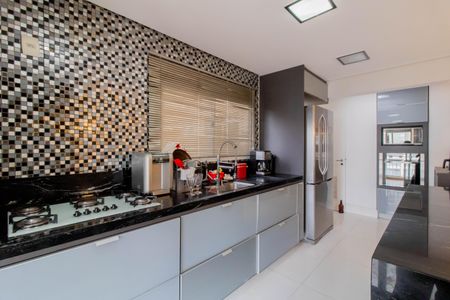 Apartamento à venda com 150m², 3 quartos e 3 vagas Apartamento à venda com 150m², 3 quartos e 3 vagasCozinha