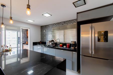 Apartamento à venda com 150m², 3 quartos e 3 vagas Apartamento à venda com 150m², 3 quartos e 3 vagasCozinha