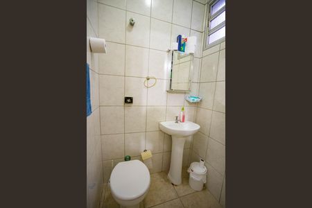 Casa à venda com 198m², 3 quartos e 3 vagas Casa à venda com 198m², 3 quartos e 3 vagasLavabo