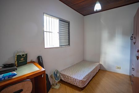 Casa à venda com 198m², 3 quartos e 3 vagas Casa à venda com 198m², 3 quartos e 3 vagasQuarto 2