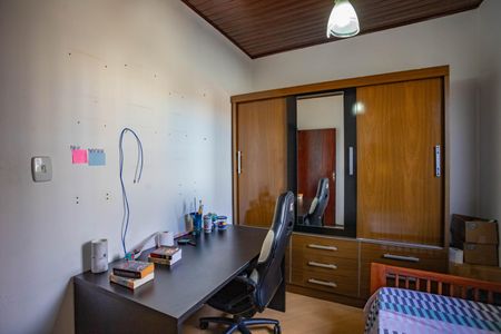 Casa à venda com 198m², 3 quartos e 3 vagas Casa à venda com 198m², 3 quartos e 3 vagasQuarto 3