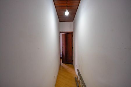 Casa à venda com 198m², 3 quartos e 3 vagas Casa à venda com 198m², 3 quartos e 3 vagasCorredor