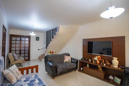 Casa à venda com 198m², 3 quartos e 3 vagas Casa à venda com 198m², 3 quartos e 3 vagasSala