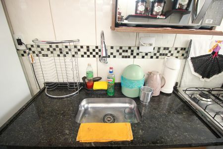 Apartamento à venda com 48m², 2 quartos e 1 vagaCozinha