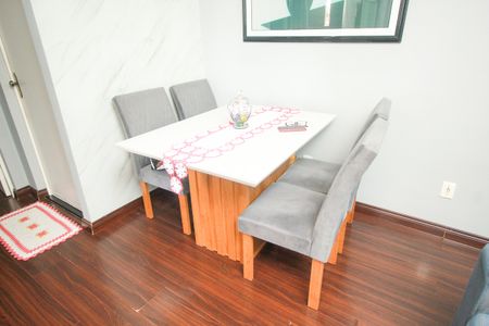Apartamento à venda com 48m², 2 quartos e 1 vagaSala