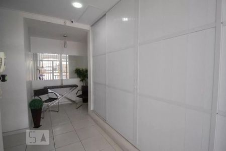 Apartamento para alugar com 62m², 2 quartos e 1 vaga Apartamento para alugar com 62m², 2 quartos e 1 vagaHall social