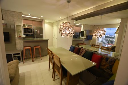 Apartamento à venda com 54m², 2 quartos e 1 vagaSala