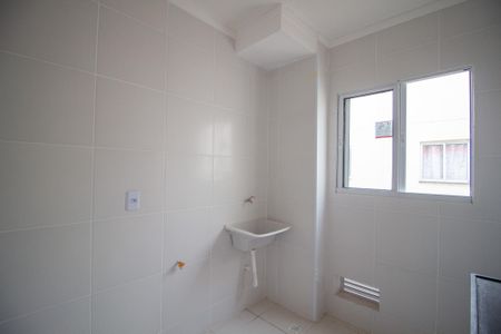 Apartamento para alugar com 42m², 2 quartos e 1 vaga Apartamento para alugar com 42m², 2 quartos e 1 vagaÁrea de Serviço