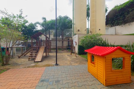 Apartamento para alugar com 37m², 2 quartos e sem vagaÁrea comum - Playground