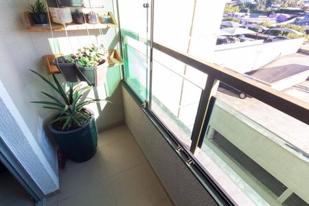 Varanda de apartamento para alugar com 2 quartos, 43m² em Jardim Santa Teresinha, São Paulo