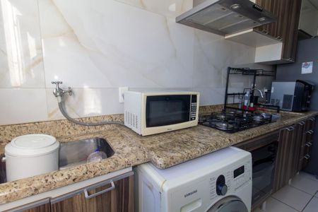 Apartamento para alugar com 43m², 2 quartos e 1 vaga Apartamento para alugar com 43m², 2 quartos e 1 vagaCozinha e Área de Serviço