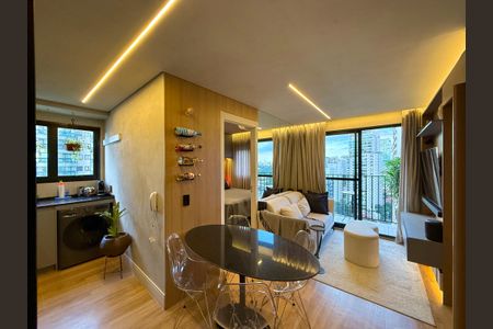 Sala de apartamento à venda com 2 quartos, 40m² em Campo Belo, São Paulo