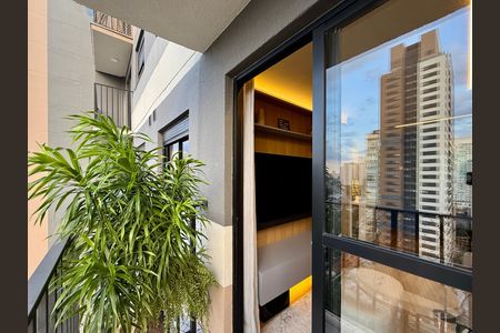 Apartamento à venda com 40m², 2 quartos e sem vagaSacada