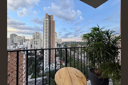 Apartamento à venda com 40m², 2 quartos e sem vagaSacada