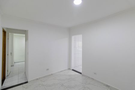 Casa para alugar com 2 quartos, 80m² em Vila Araguaia, São Paulo