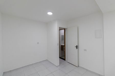 Casa para alugar com 2 quartos, 80m² em Vila Araguaia, São Paulo