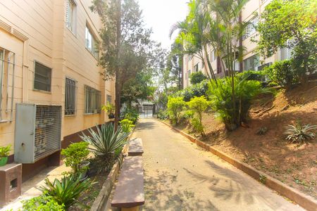 Apartamento à venda com 73m², 2 quartos e 1 vagaÁrea comum