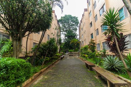 Apartamento à venda com 73m², 2 quartos e 1 vagaÁrea comum